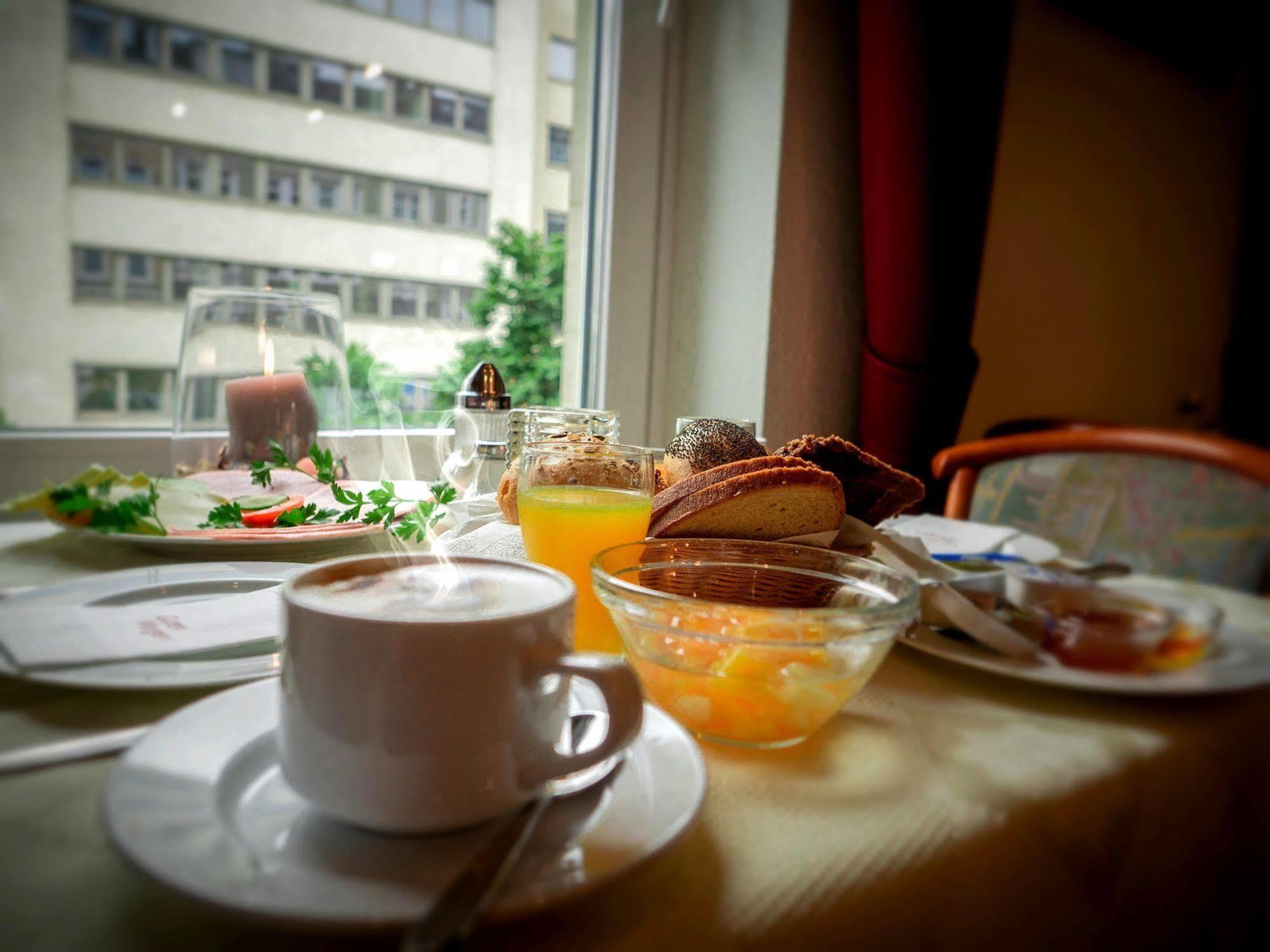 Hotel Lumen Am Hauptbahnhof Hamburg Zewnętrze zdjęcie